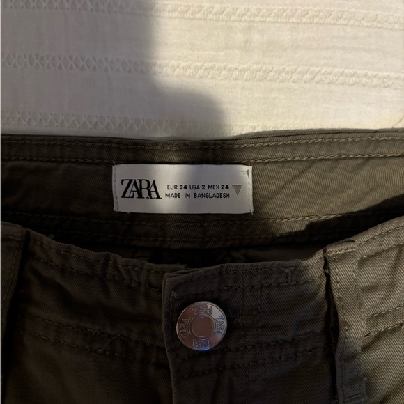 Zara Green Cargo Pants, Size 2, Worn Once - Picture 3 of 6